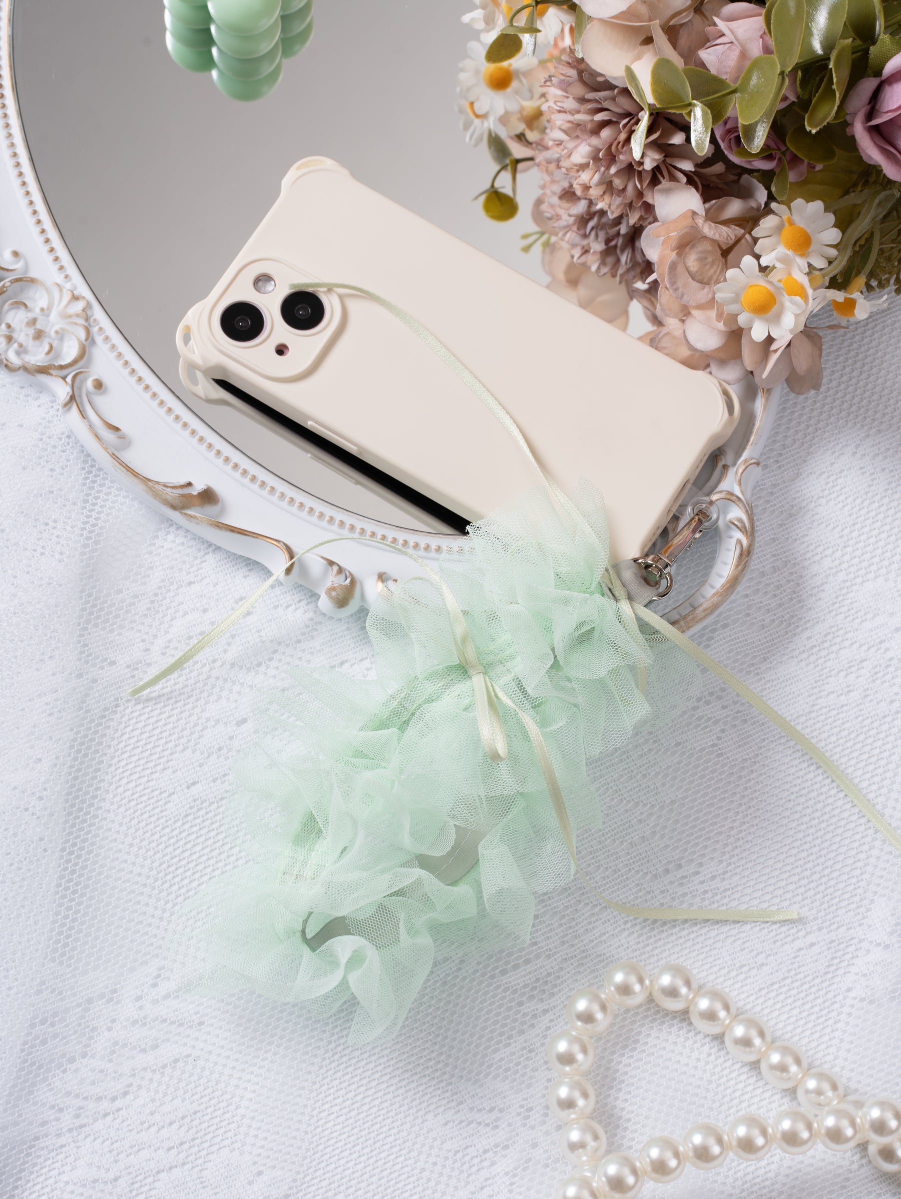 Mint Fresh Bowknot Ruffle Single Buckle Phone Charm